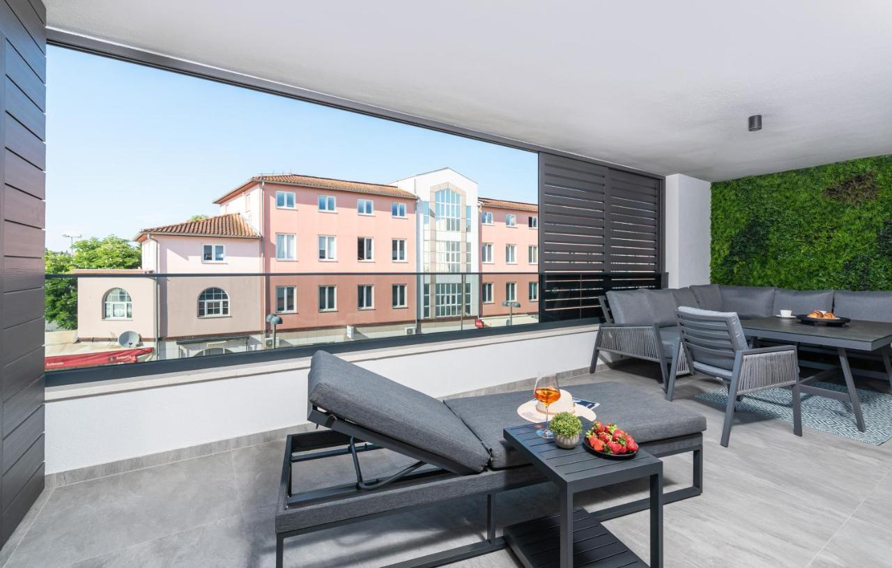 Val Di Bora 2 Apartment Пореч Екстериор снимка