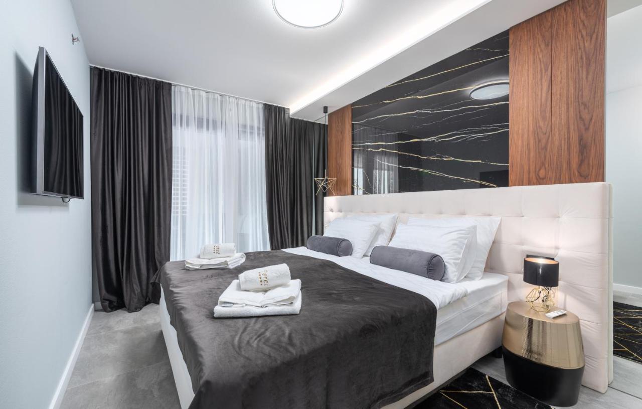 Val Di Bora 2 Apartment Пореч Екстериор снимка